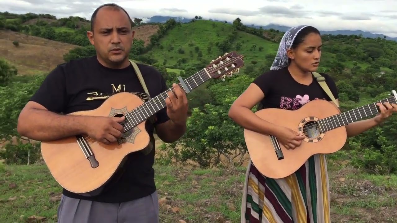 //La vergüenza de los necios, los voceros de Cristo// Dúo Urquilla