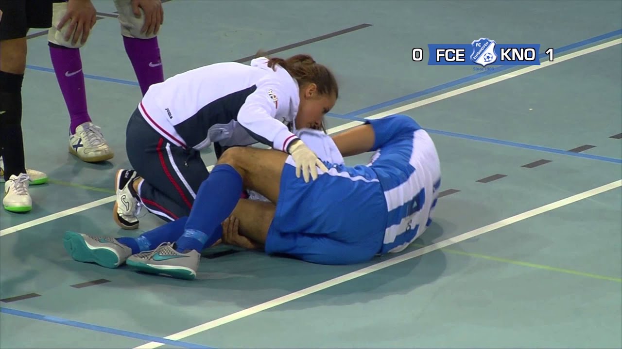 Samenvatting: FCE - T' Knooppunt