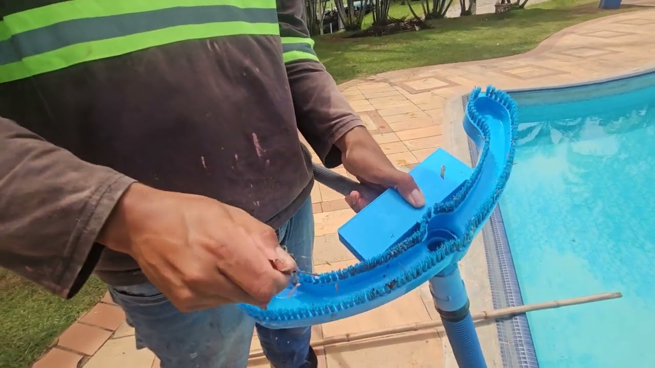 11Aspiração Piscina Adulto