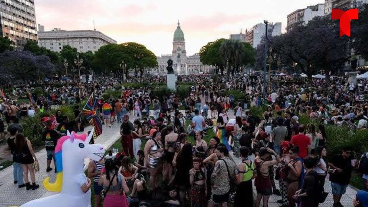 Buenos Aires celebra su tradicional Marcha del Orgullo LGBTQ+
