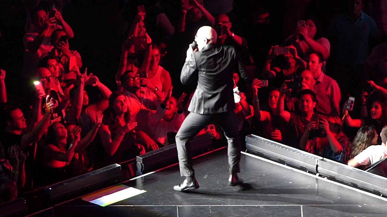 Hey Baby - Pitbull, Madison Square Garden, July 1, 2017