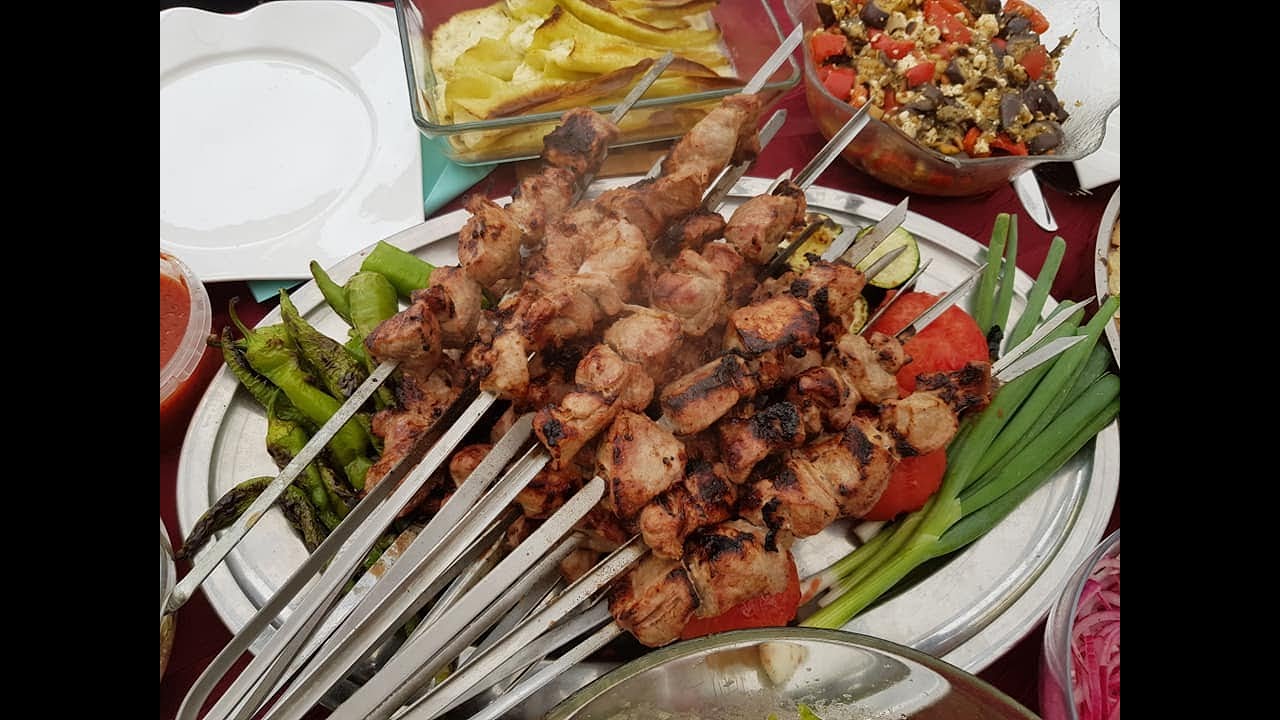 Russischer Schaschlik, in Mayonnaise eingelegt. Superlecker! Schaschlik