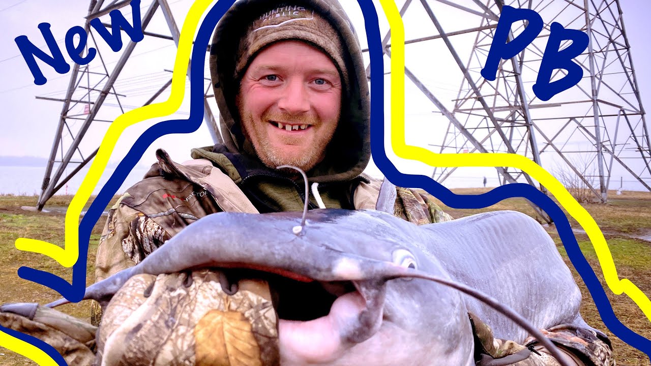 Catching GIANT BLUE CATFISH!!! Powerton lake