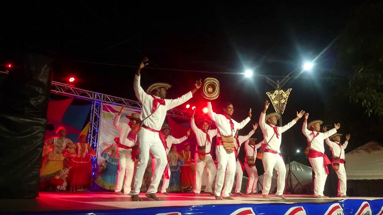 Cumbia con Perillero - FUNDADEG (Fundación Danza Experimental de la Guajira)