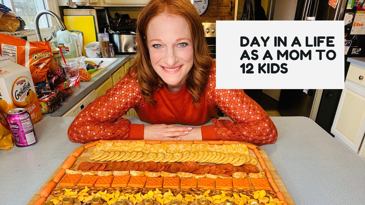 DAY IN A LIFE AS A MOM TO 12 KIDS