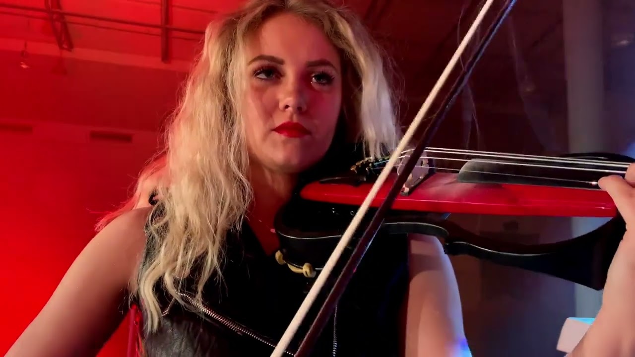 EZAI Studio Joslin Music Beat It 1