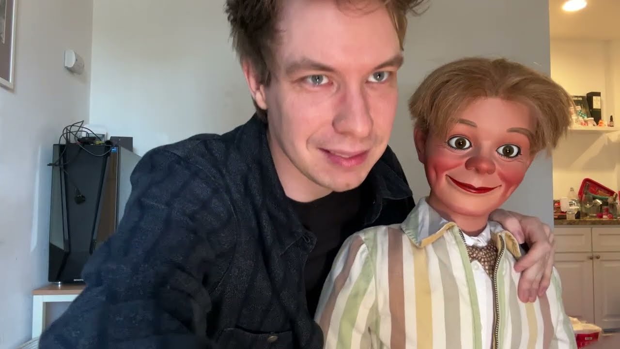 TikTok Ventriloquist Detectives 