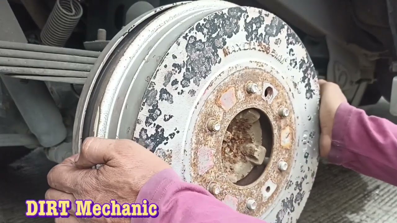 FORD EVEREST brake shoe replacement and hand brake adjustment | DIRT MECHANIC