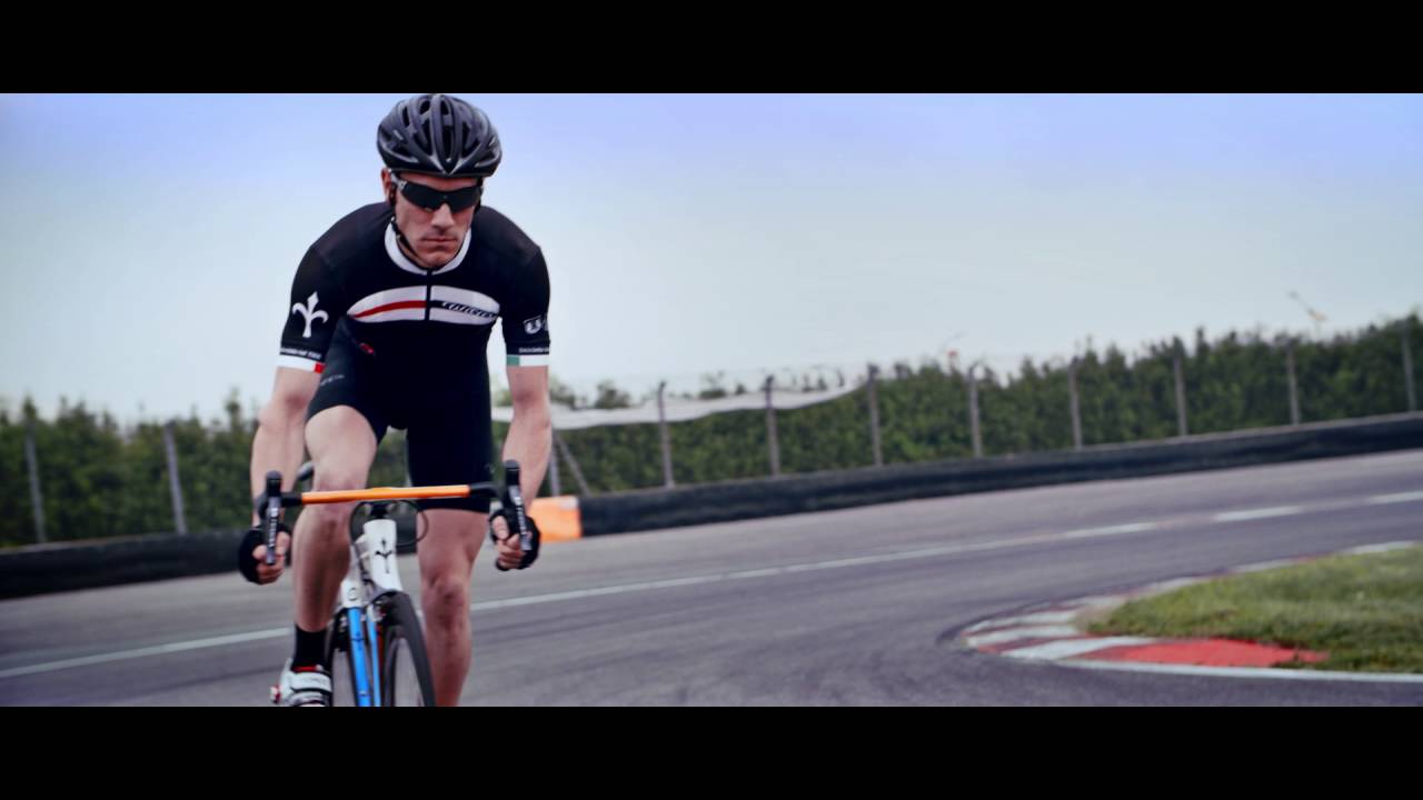 Cento10AIR - Fly in the face of the wind!