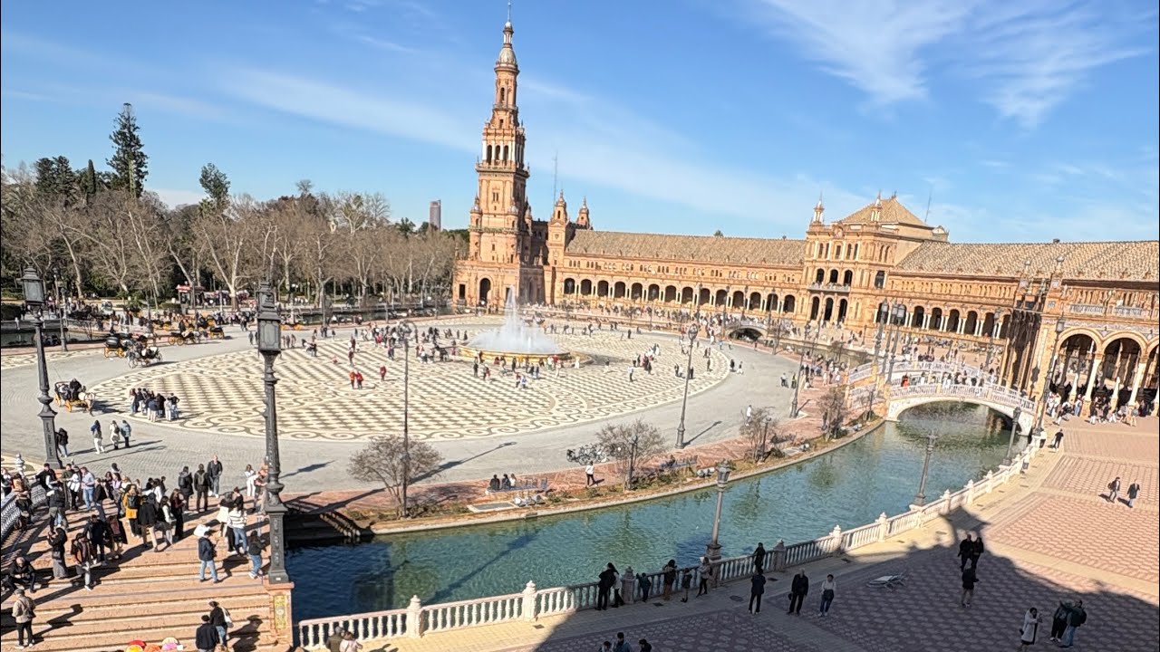 Flamenco in Plaza de Espana 💃🏻💃🏻