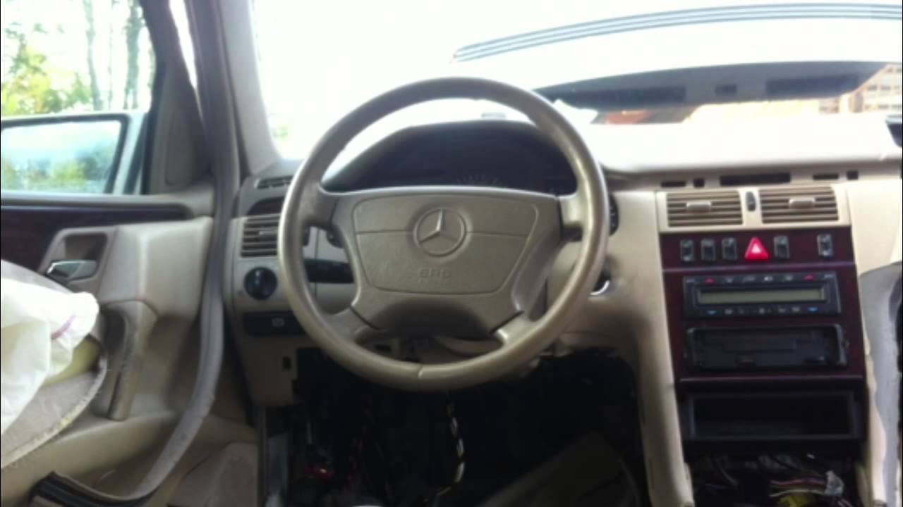 Airbag test / demonstration