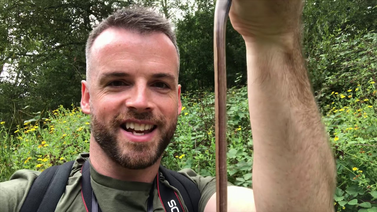 Wildlife presenter Sean McCormack&rsquo;s showreel (longer explanations)