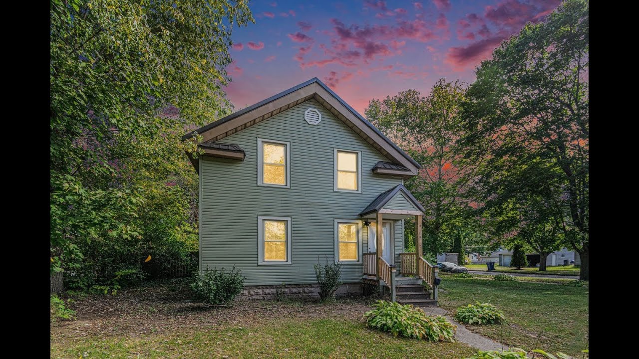 1016 4th Street Three Rivers, MI Homes for Sale | cressyeverett.com