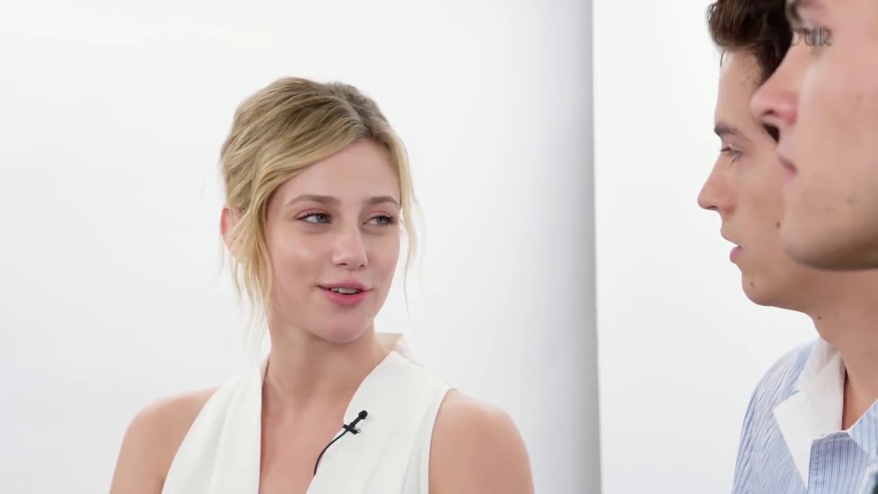 THE STORY of LILI Reinhart and COLE Sprouse!!