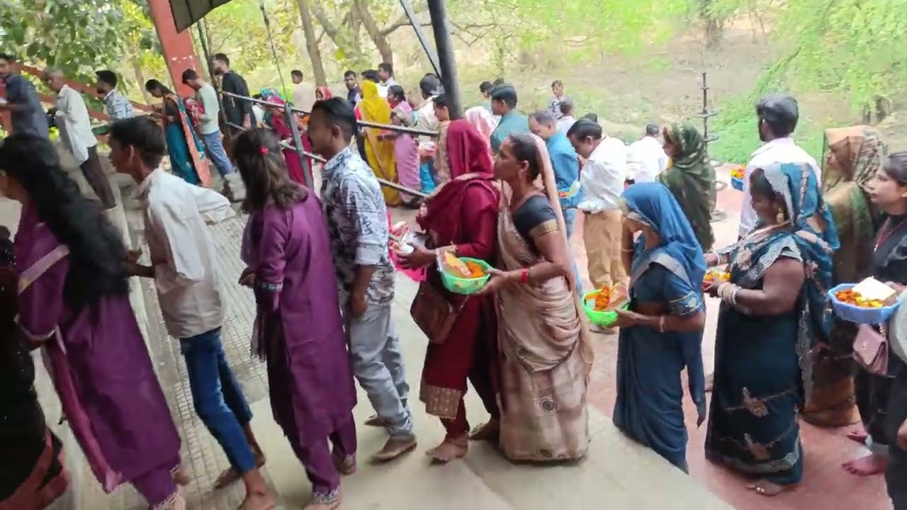 ॐ शं शनैश्चराय नमः जय शनिदेव महाराज 