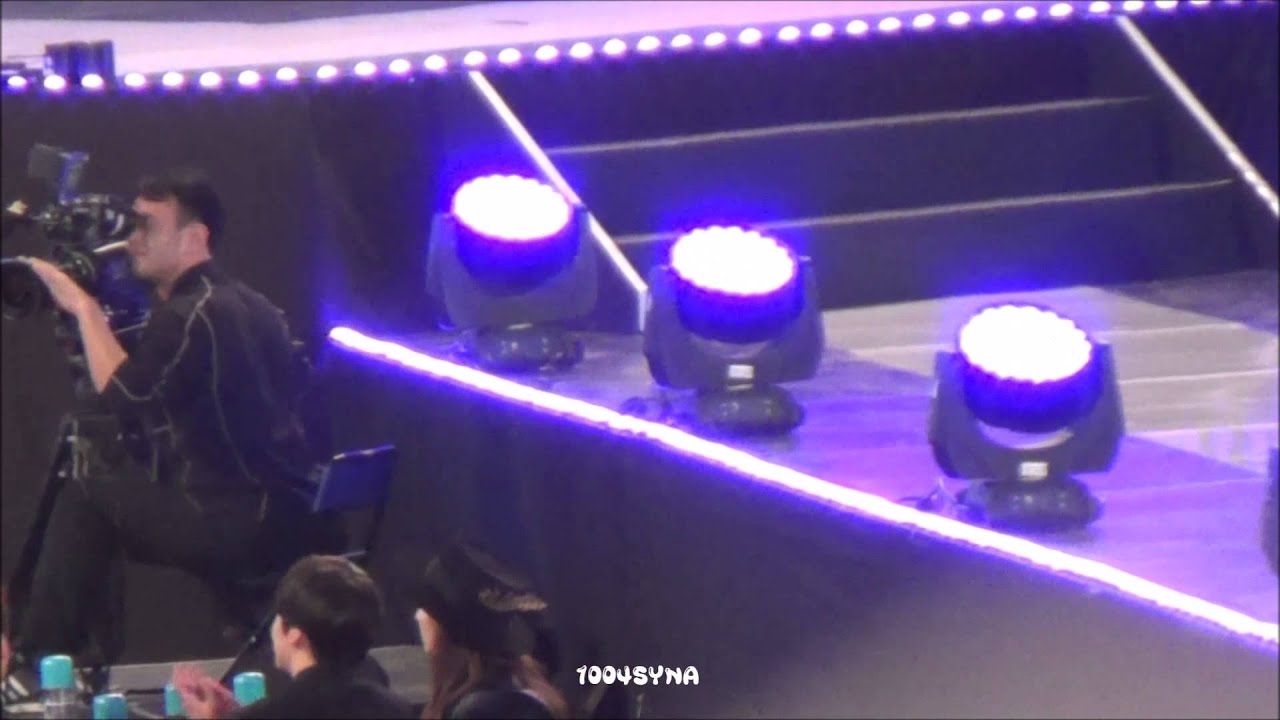 10528 Gaon Award 강승윤 KangSeungYoon Reaction to 위아래 EXID (UP&DOWN)