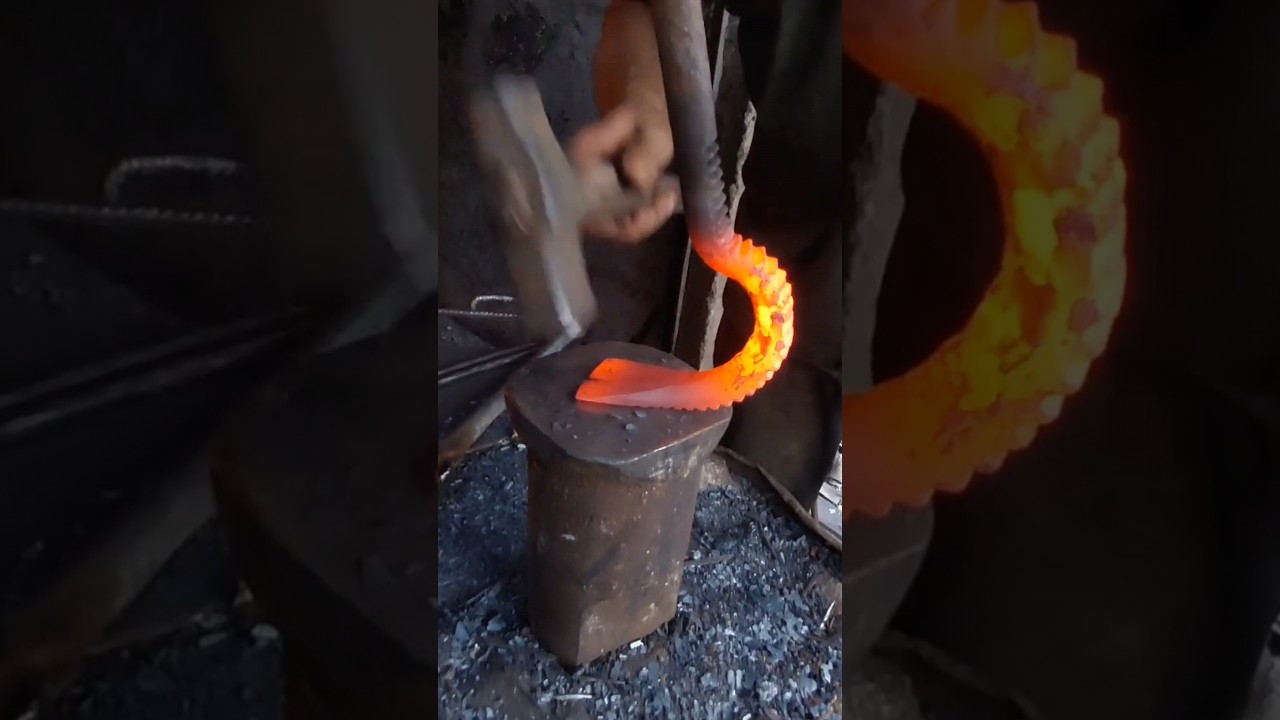Making a Crowbar Tool from Rusty iron rod