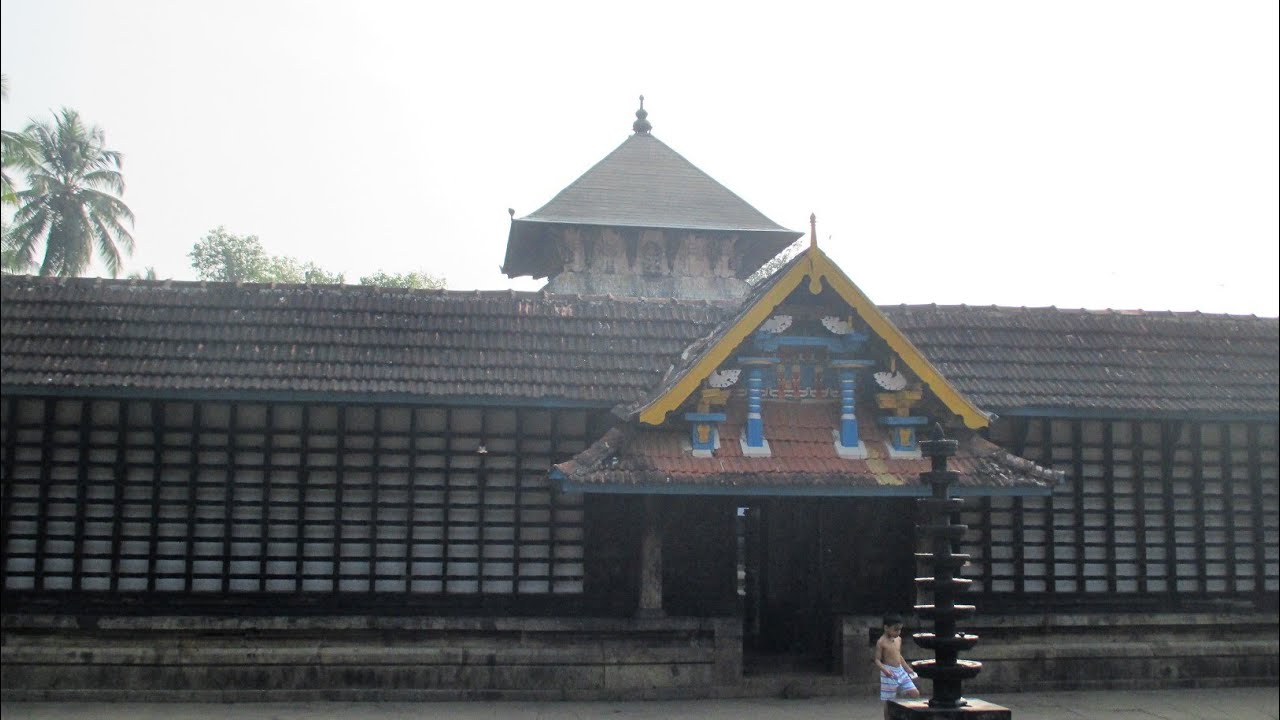 Thirunavaya Mukunda Temple | Sacred Krishna Temple on the Banks of Bharathapuzha