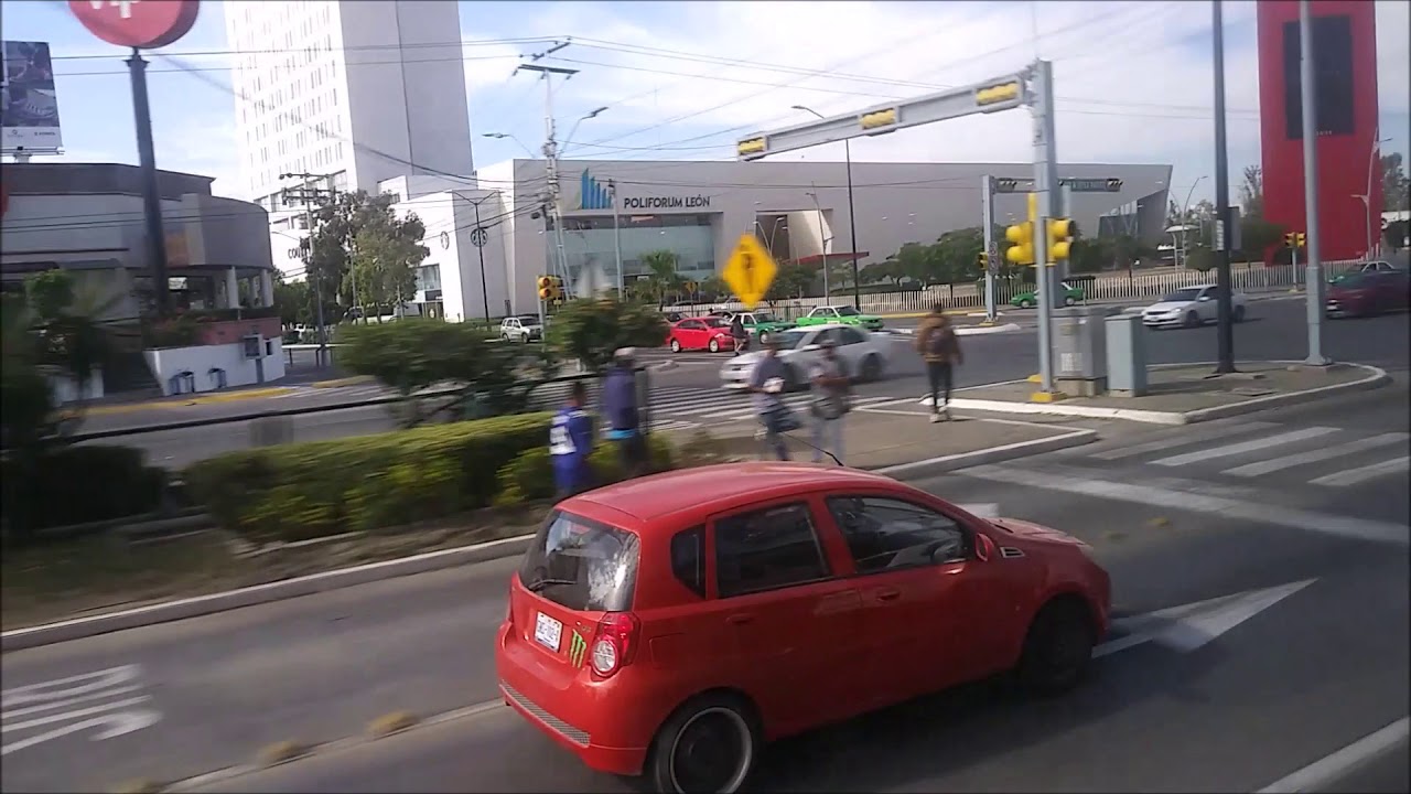 Llegando a la Central de Autobuses de León Guanajuato en Primera Plus