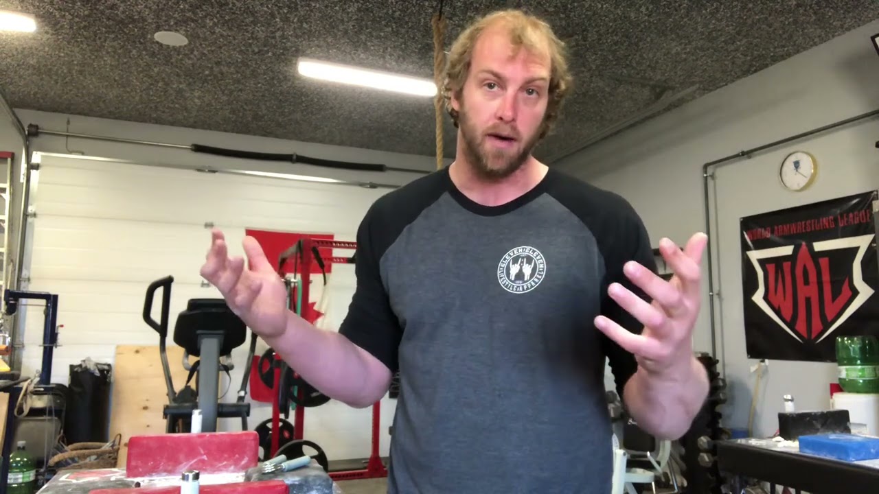 Finger pressure, why not to commit & why I feel grippers are crap for Armwrestling training.