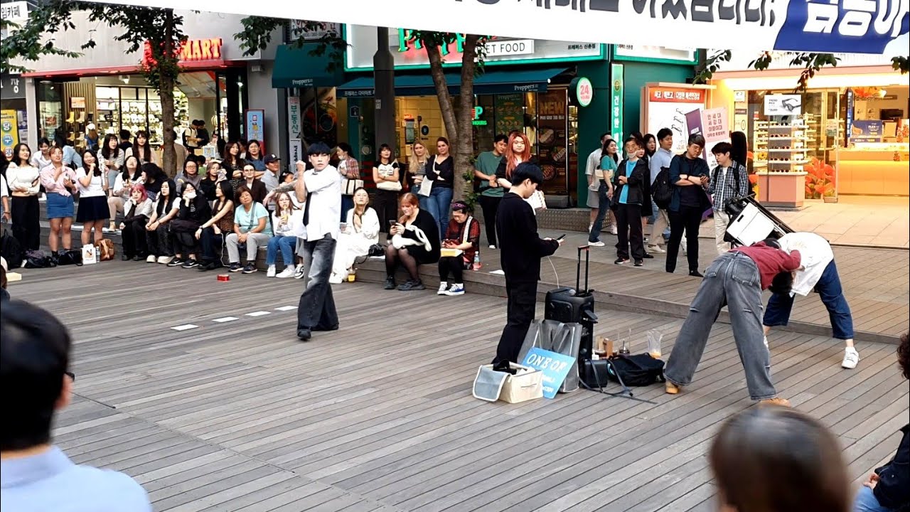 [STREET ARTIST] ONE OF. INTERACTIVE SINCHON BUSKING. 240525.