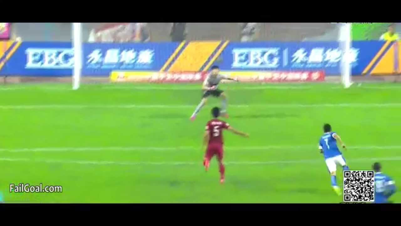 Wang Jiajie Unbelievable Own Goal Shijiazhuang Yongchang VS Shanghai SIPG by：FailGoal.com