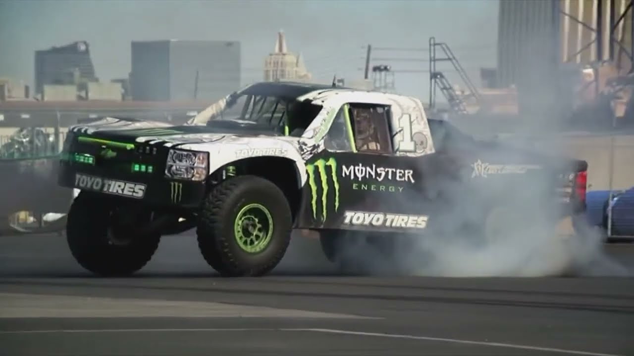 Baja Trophy Truck is Crazy Fast with Perfect #suspension !🔥 #baja1000 ,#trophytruck ,#offroad4x4
