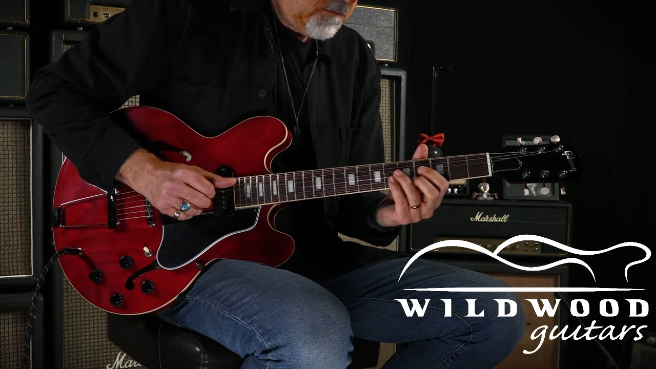Gibson ES-330  •  SN: 203550084