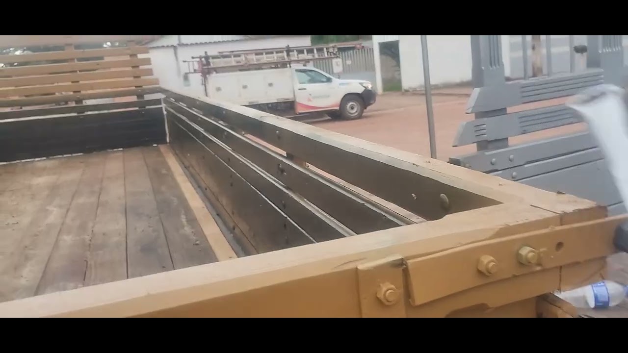 Medida da carreta do trator