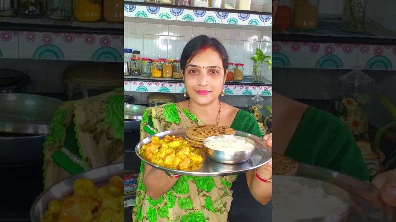 Bihari Daal-Puri & Baingan- Aalu ki Sabji without masala, without onion & garlic 