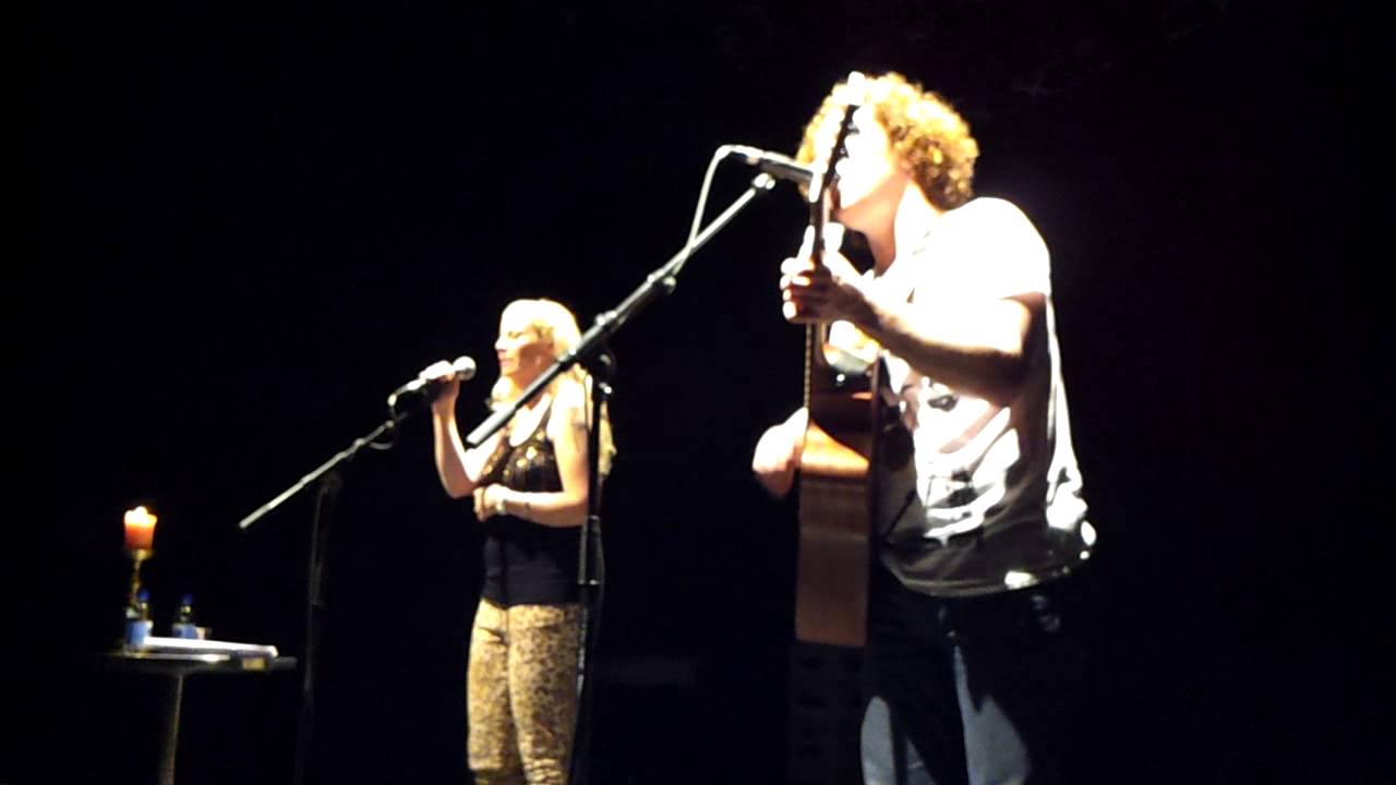 Anneke van Giersbergen & Danny Cavanagh - Temporary Peace (Anathema cover)