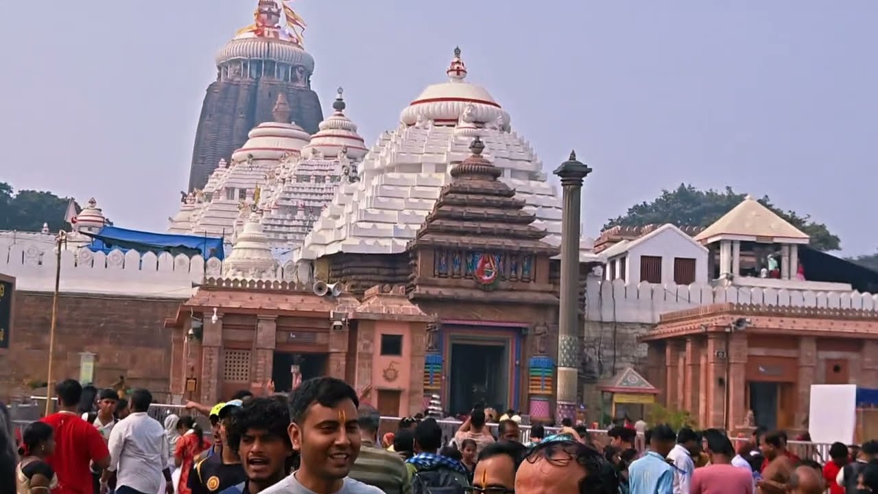 Sir & Ma'am ମାନଙ୍କ ସହିତ ବାଟ ମଙ୍ଗଳା ଓ ଜଗନ୍ନାଥଙ୍କ ଦର୍ଶନ ।