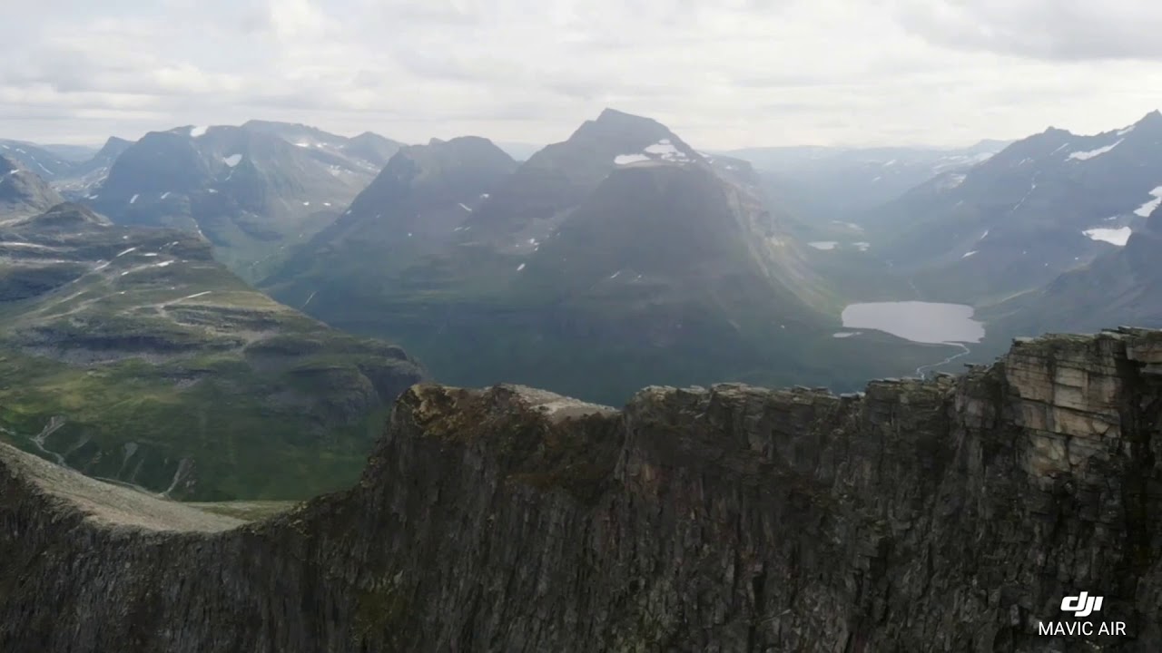 Snøfjellet mellom Innerdalen og Todalen:
