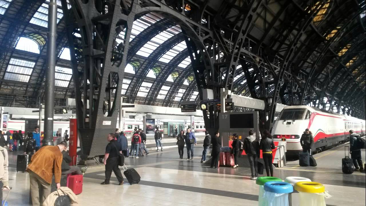🚉 SOUND EFFECT - Stazione di Milano Centrale (Railway Station of Milan) STEREO HD
