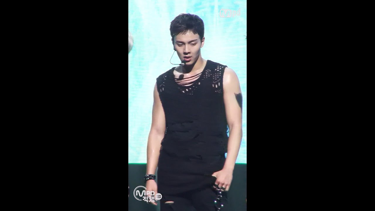 [MPD직캠] 몬스타엑스 셔누 직캠 네게만 집착해 MONSTA X Shownu Stuck Fancam @엠카운트다운_160811