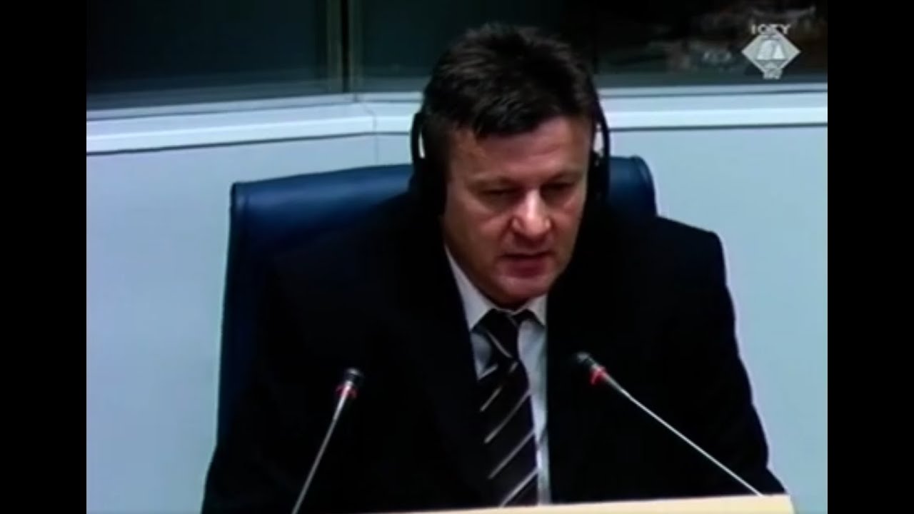 Ivan Josipović, bivša kasarna JNA u Travniku