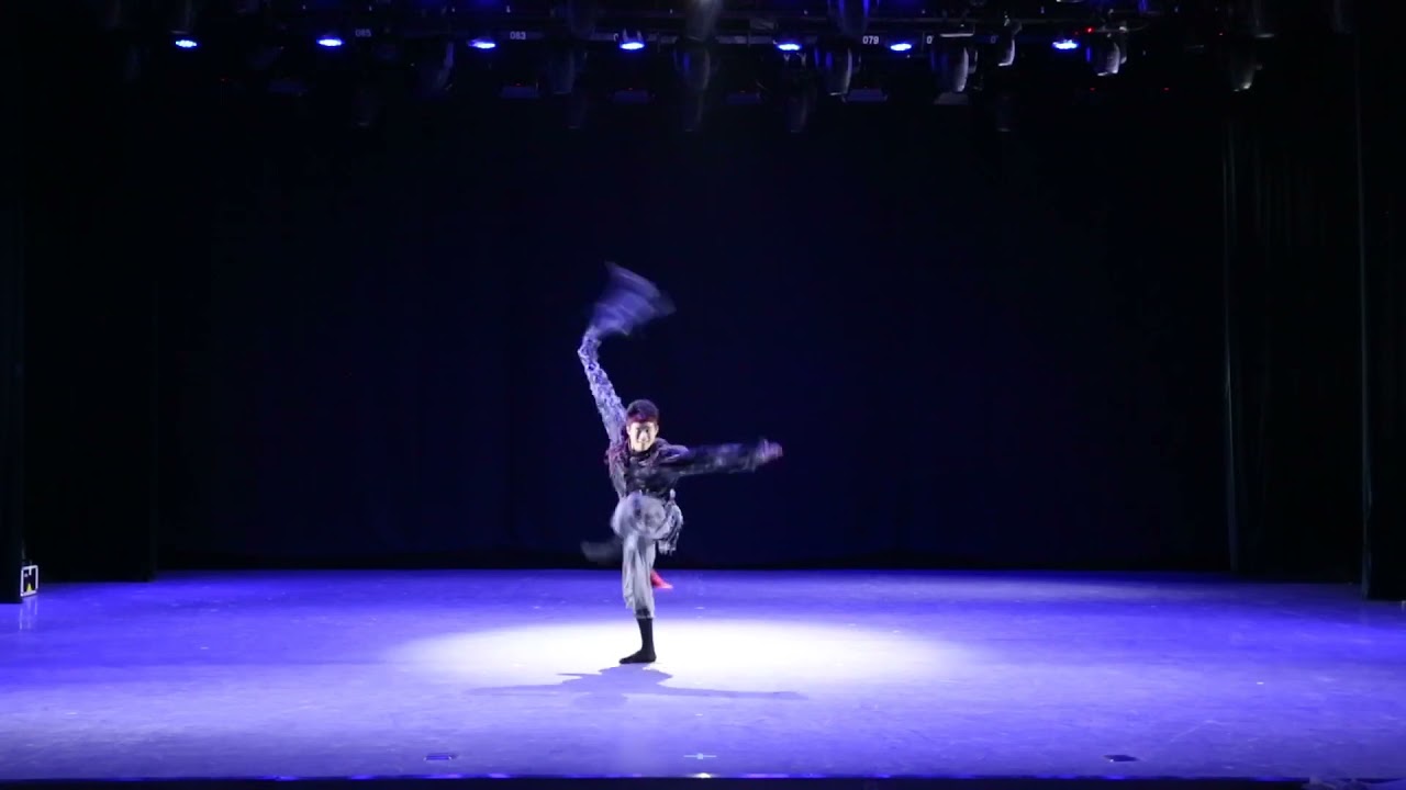 Chinese Dance 《活着》在这吵杂的人生中，我们在活着，也在思考如何活着
