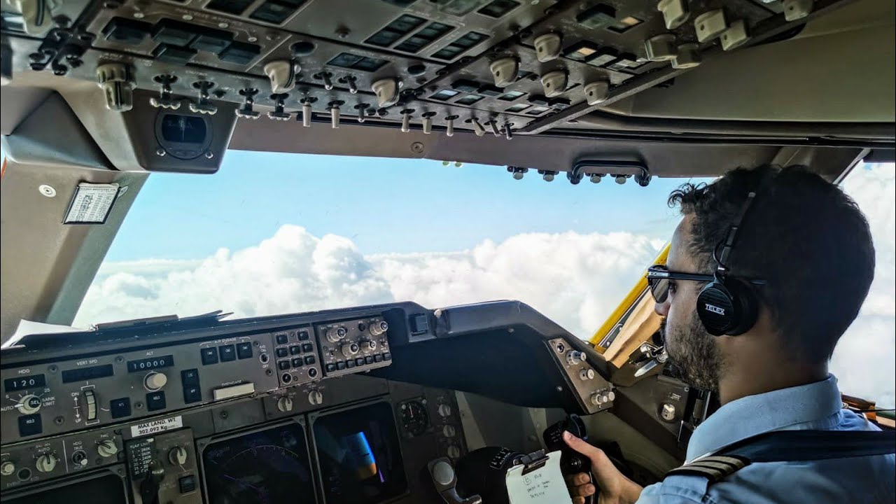 Boeing 747-400F HEAVY TAKEOFF from Greenville, SC (KGSP)