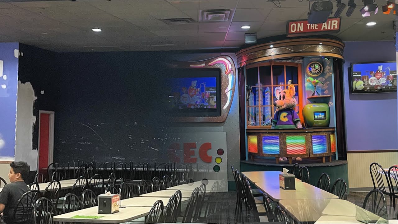 Chuck E. Cheese Burbank, CA 2.0 Remodel Store Tour