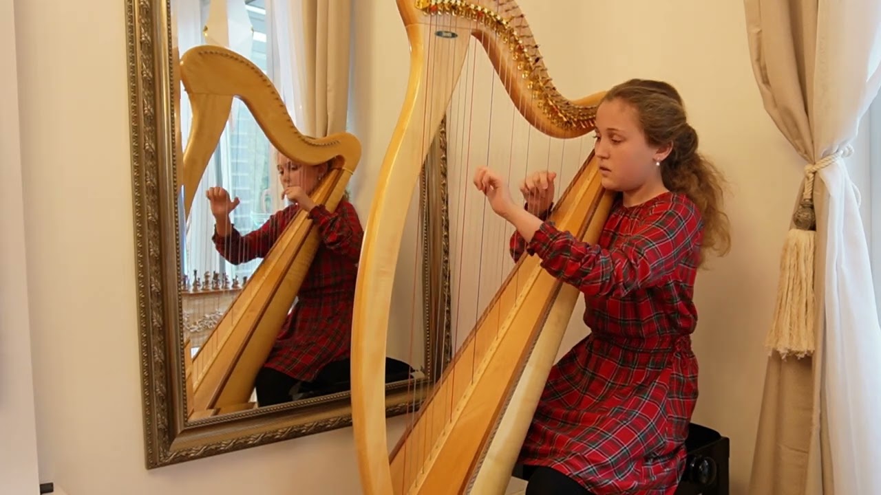 Un Giro Vialfrè - Adriano Sangineto performed by Amalia Noack