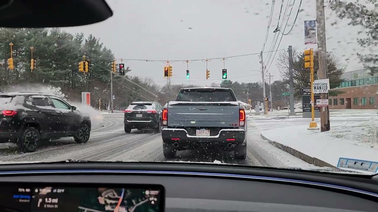First snow drive using FSD 14.2.1.  We witness a crash of a manually driven car.