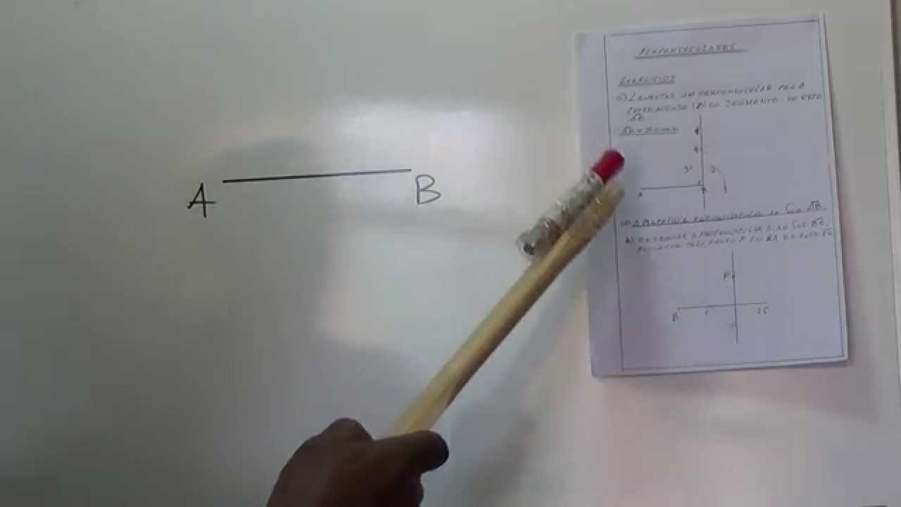 Levantar uma perpendicular pela extremidade B no seguimento de reta AB