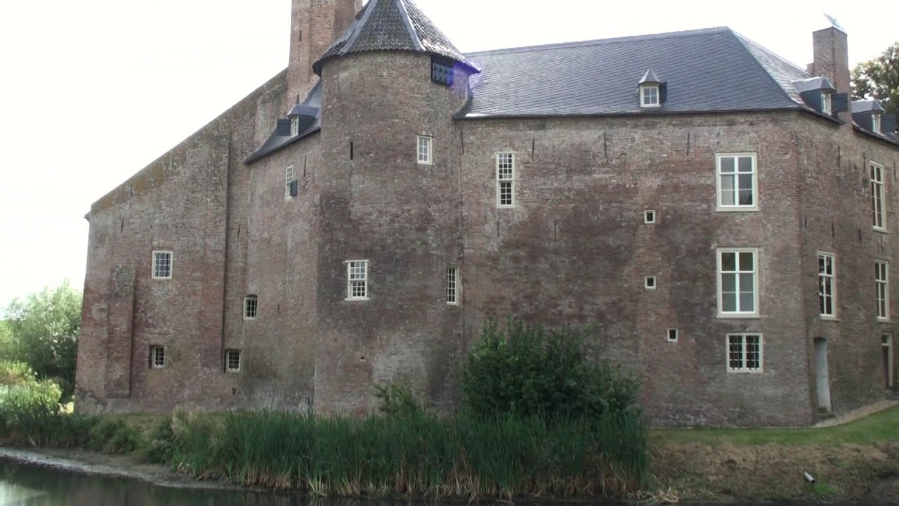 Kasteel Waardenburg