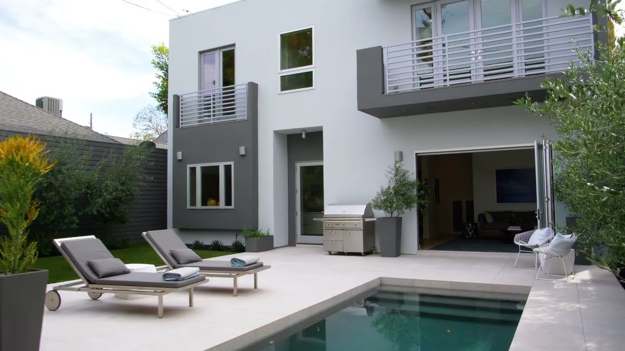 418 Huntley Dr., West Hollywood CA 90048
