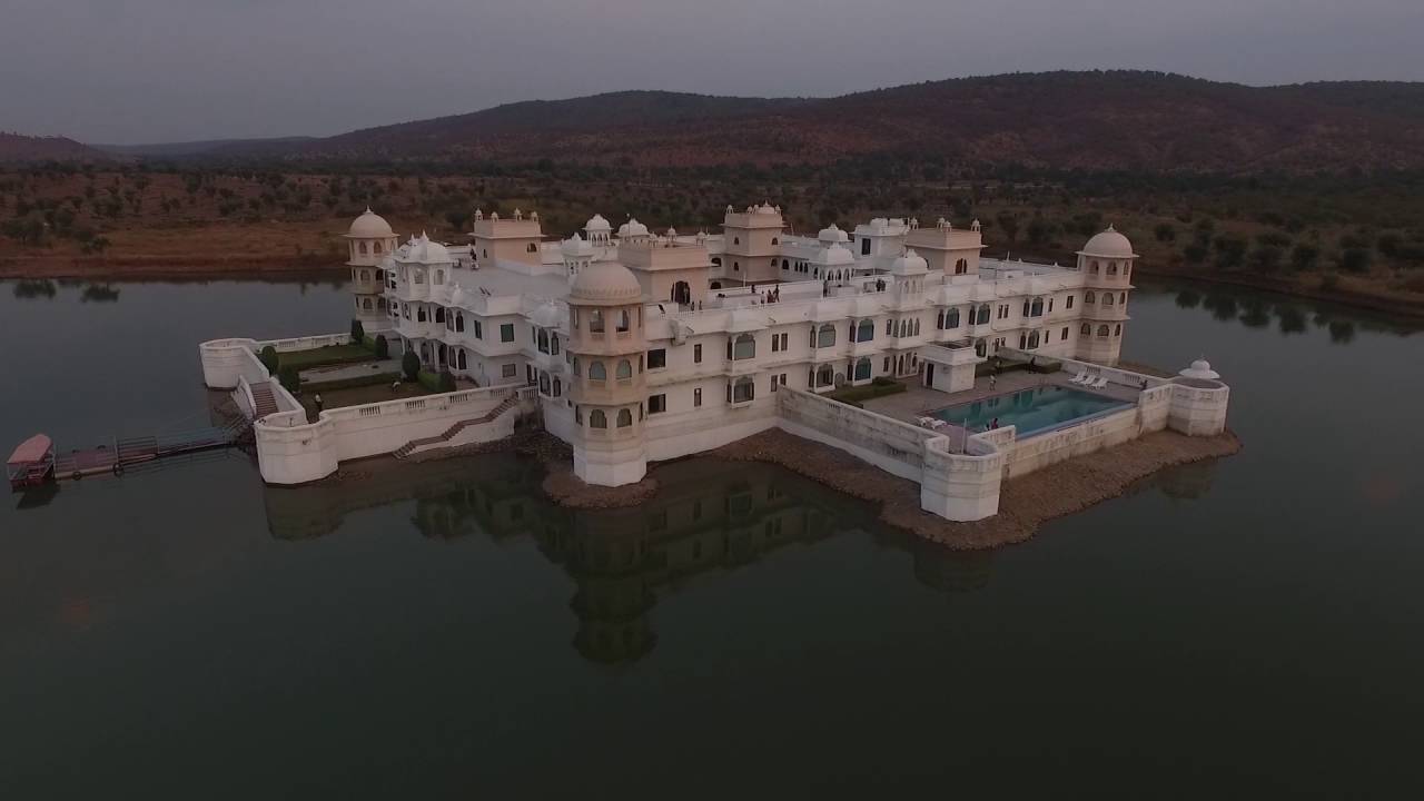 jüSTa Lake Nahargarh Palace - Luxurious Resort and Hotel in Chittorgarh