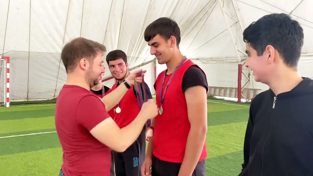 Xaçmaz Hazırlıq Mərkəzi.10-cu siniflərin final oyunu.