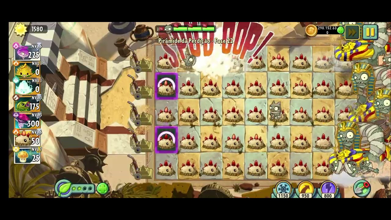 Jogando pirâmide da perdição pvz2 