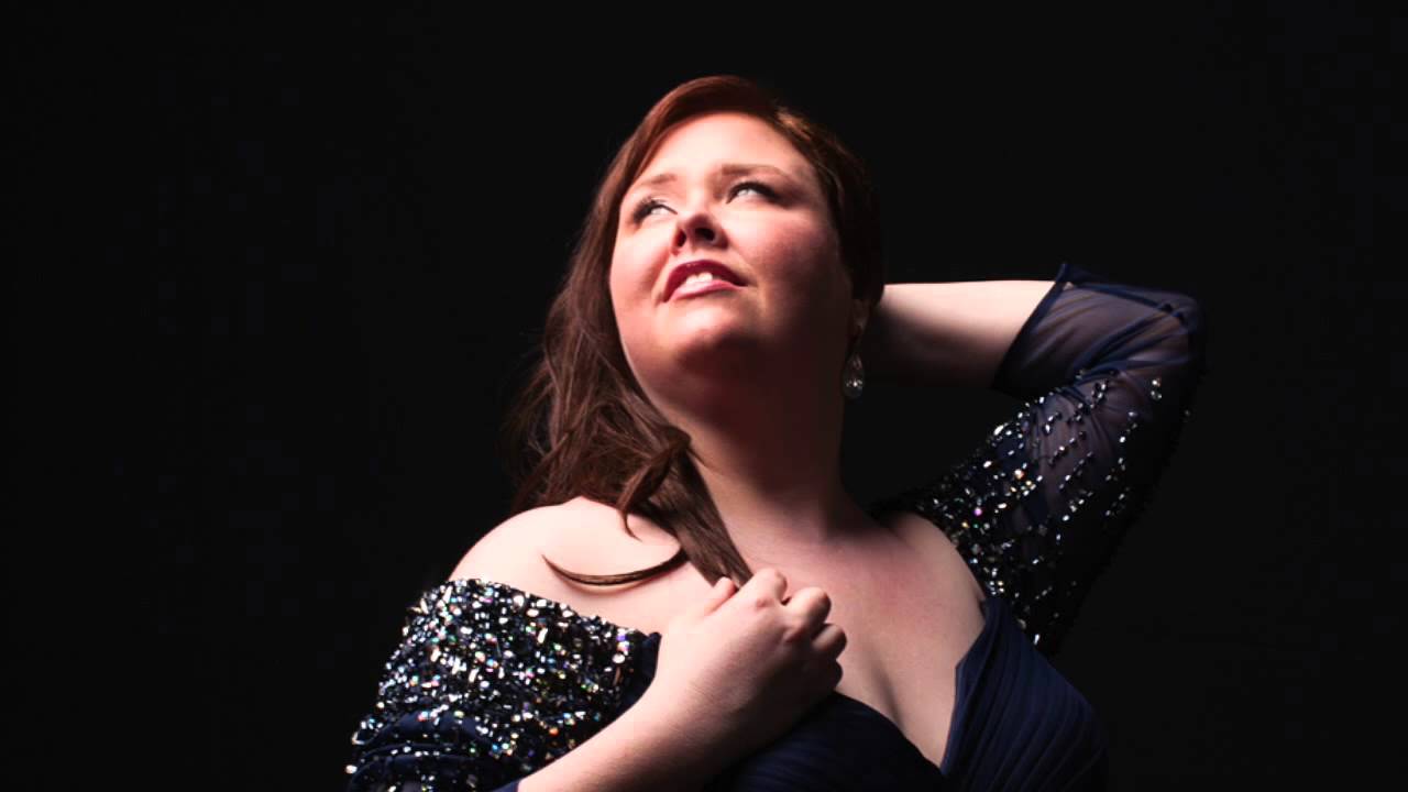 Jamie Barton sings 