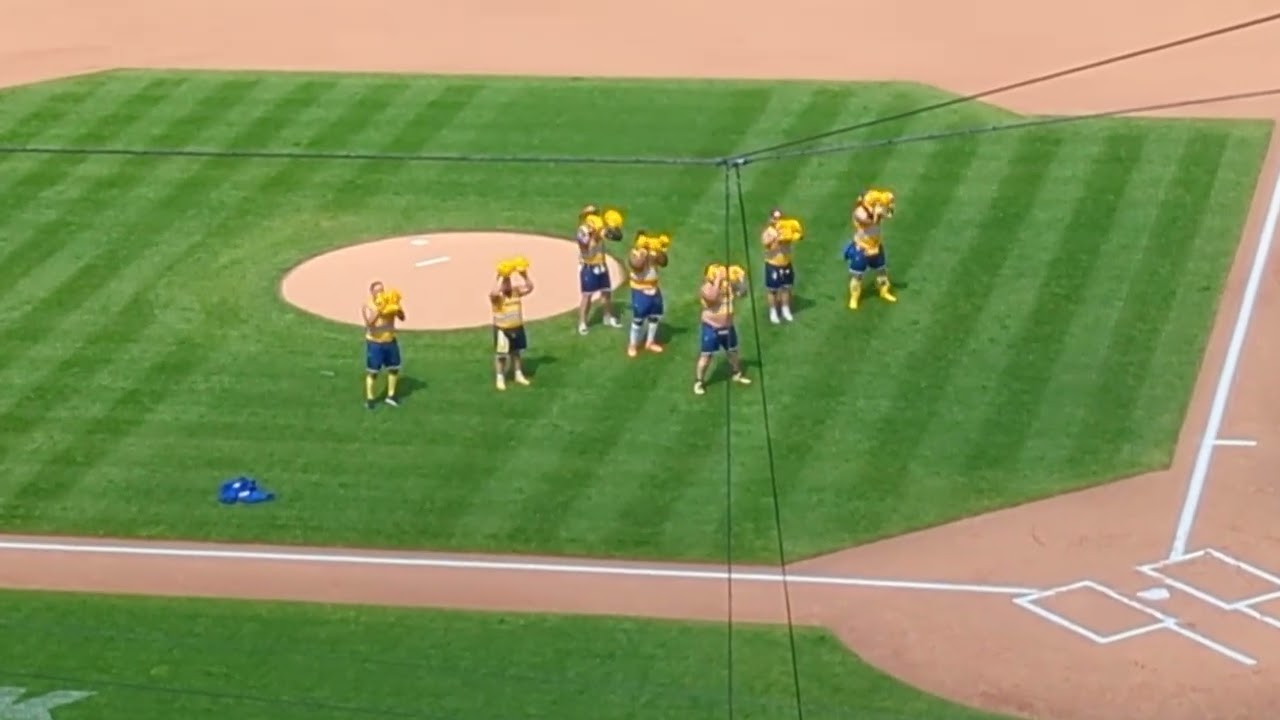 Savannah Bananas Dad Bod Cheer Squad