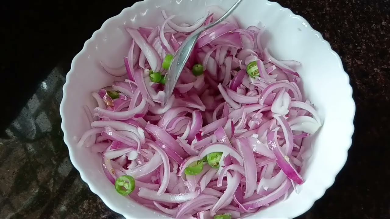 സബോള കൊണ്ട് ഇങ്ങനെ ഒരു അച്ചാർ ഉണ്ടാക്കി നോക്കു..... Onion pickle 